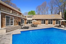 9 White Oak Lane, Southampton