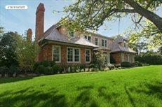 61 Davids Lane, East Hampton