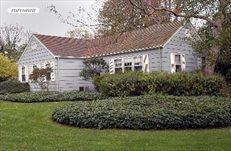 30 Hither Lane, East Hampton