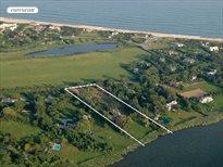 94 Apaquogue Road, East Hampton