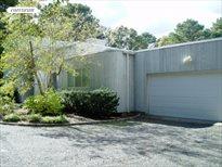 6 Bluejay Way, East Quogue