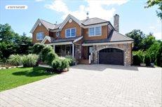 19 Westwood Drive, Sag Harbor