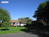 14 Boxwood Street, East Hampton