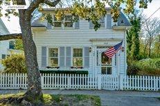 152 Division Street, Sag Harbor