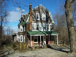 1306 Flanders Rd, Flanders