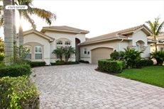 8885 Woodgrove Ridge Court, Boynton Beach