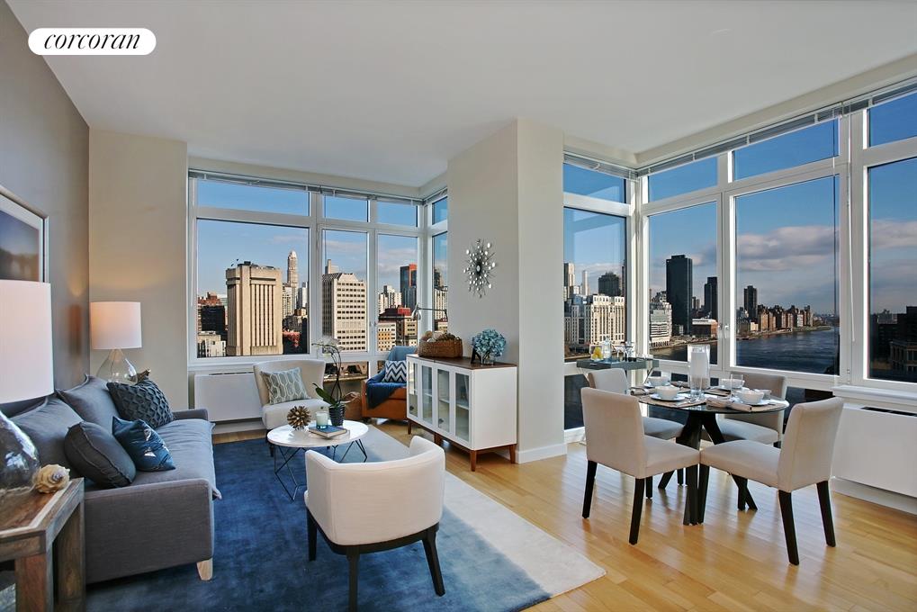 Living Room / Dining Room