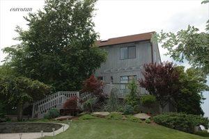 610 The Strand, East Marion