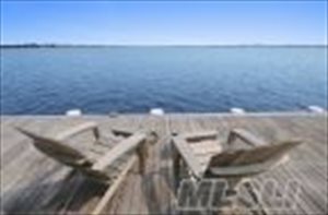 3 Sandpiper Ct, Westhampton