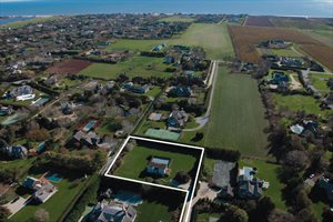 359 Parsonage Lane, Sagaponack