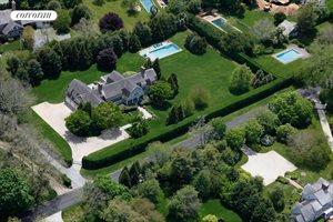 8 Hither Lane, East Hampton
