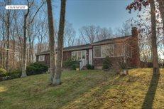 59 Wildwood Road, Sag Harbor