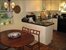 eat-in-kitchen