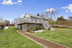 8 Flagg Avenue, Montauk