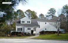 10 Rolling Woods Lane, East Hampton