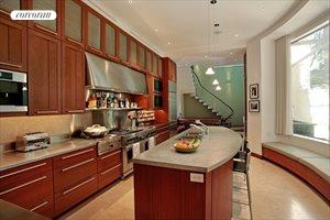 131 East 64th Street, Upper East Side