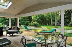 64 Winding Way, East Hampton