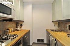 300 East 93rd Street, Apt. 5F, Upper East Side