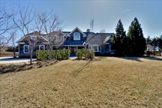 619 Lumber Lane, Bridgehampton