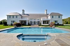 167 Jule Pond Drive, Water Mill