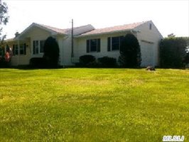 3560 Indian Neck Ln, Peconic