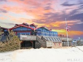 174 Dune Rd, Quogue