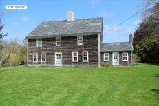 500 Head of Pond Road, Water Mill
