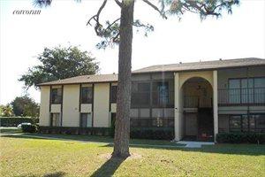 814 Sky Pine Way #H 2, Greenacres