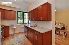 245 Bennett Avenue, Apt. 1A, Washington Heights