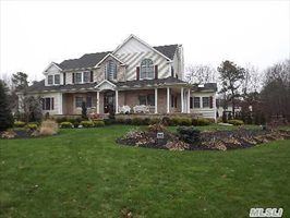 190 Silas Carter Rd, Manorville