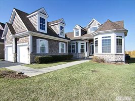 31 Foxglove, Aquebogue