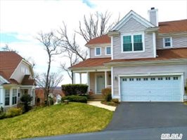 10 Tall Tree Cir, Jamesport