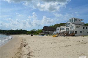 17 Scallop Ln, South Jamesport