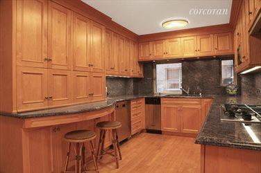930 Fifth Ave Upper East Side Classic 6 Sale #899697 930 Fifth Ave for Sale #899697